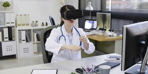 Công nghệ VR có đóng góp to lớn đối với ngành y học