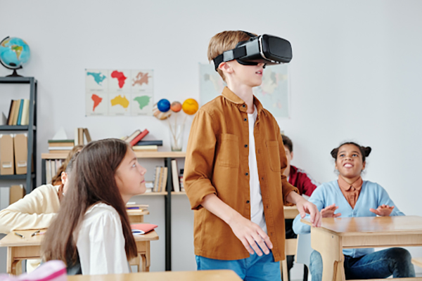 Ứng dụng công nghệ VR trong trường học mang tới chất lượng giảng dạy vượt bậc