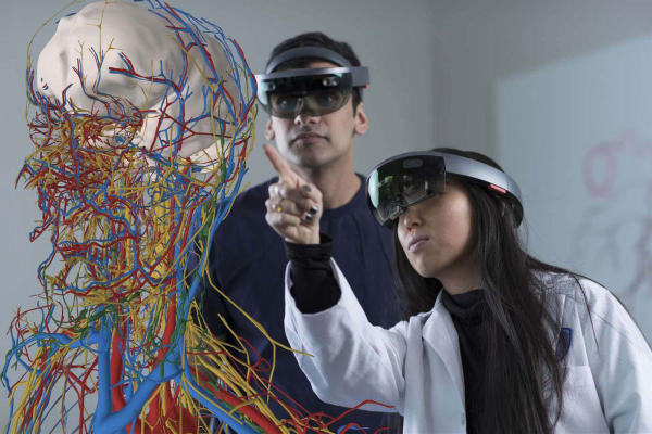Các tiết học trở nên sinh động và thú vị hơn nhờ ứng dụng công nghệ VR